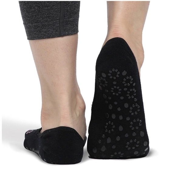 Non- Slip yoga socks for women - Picture 3 of 3